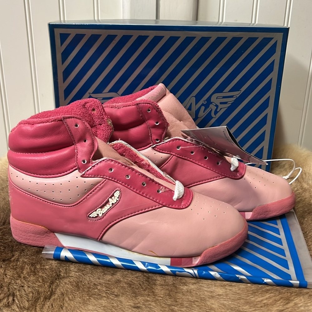 80s G.H. Bass Pink High-Top Sneakers 6.5 Vintage